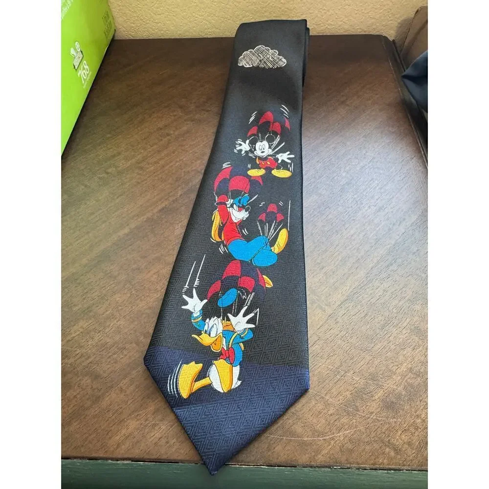 Disney Neck Tie Mickey Donald Goofy parachuting